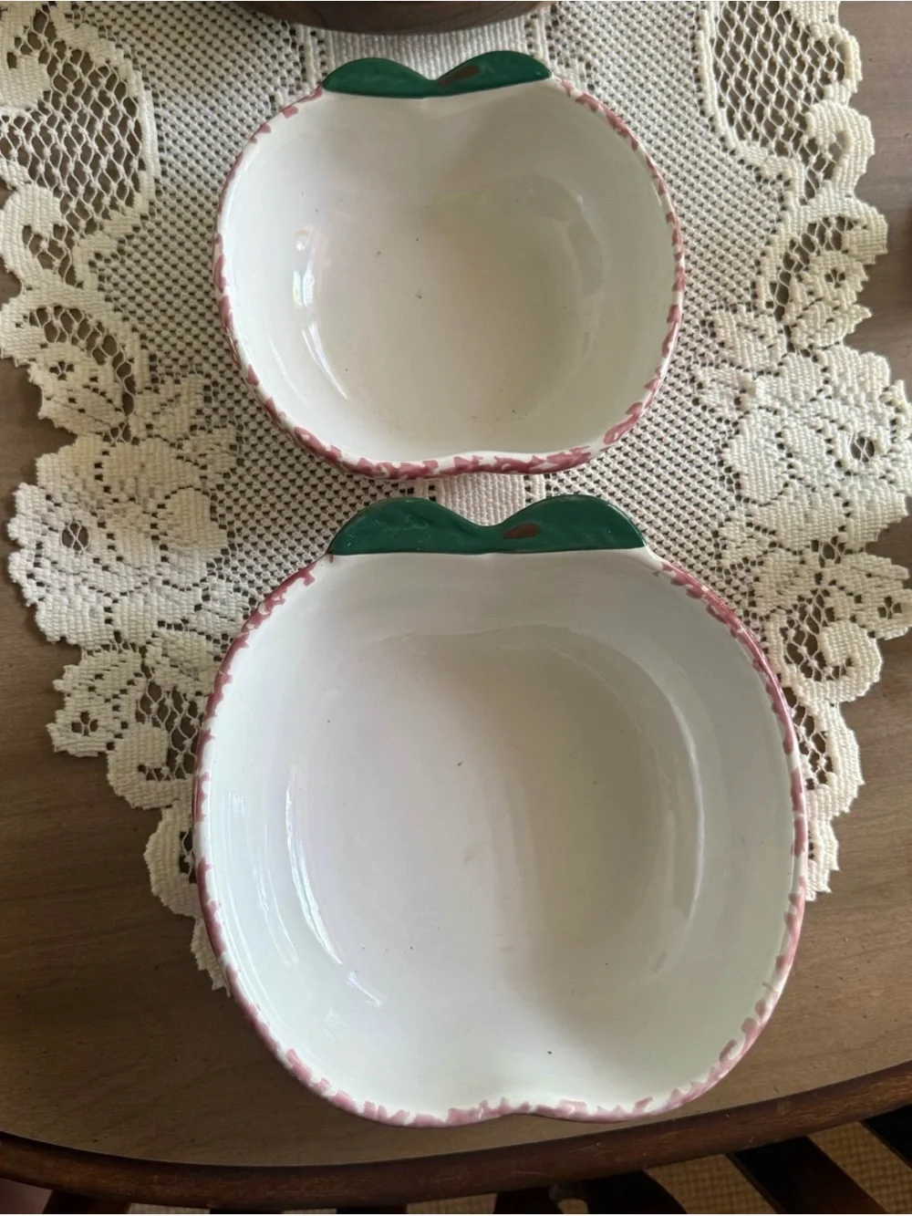 Apple-Shaped Ceramic Nesting Bowls